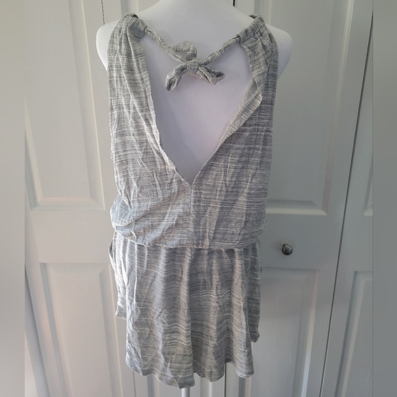 Betsey Johnson Scallop Hem Romper sz Large - Picture 4 of 5